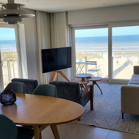 Apartment Dubbel Zeezicht In *